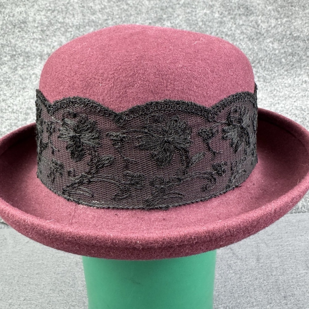 Vintage 100% Wool Felt Cloche Hat Burgundy Wine Black Lace Floral Accent - Picture 3 of 9